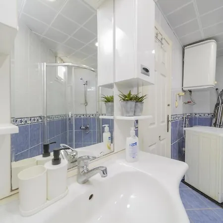 Daire W Terrace Garden 15 Min To Beach *