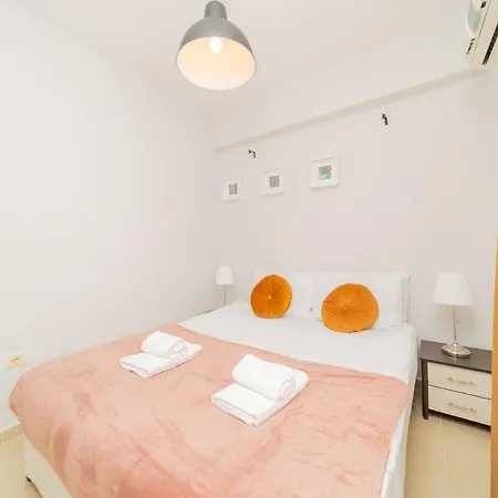 Daire W Terrace Garden 15 Min To Beach *