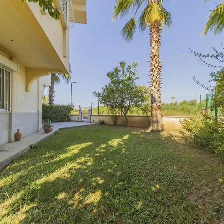Daire W Terrace Garden 15 Min To Beach